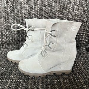 Sorel Gray Joan of Arctic Booties